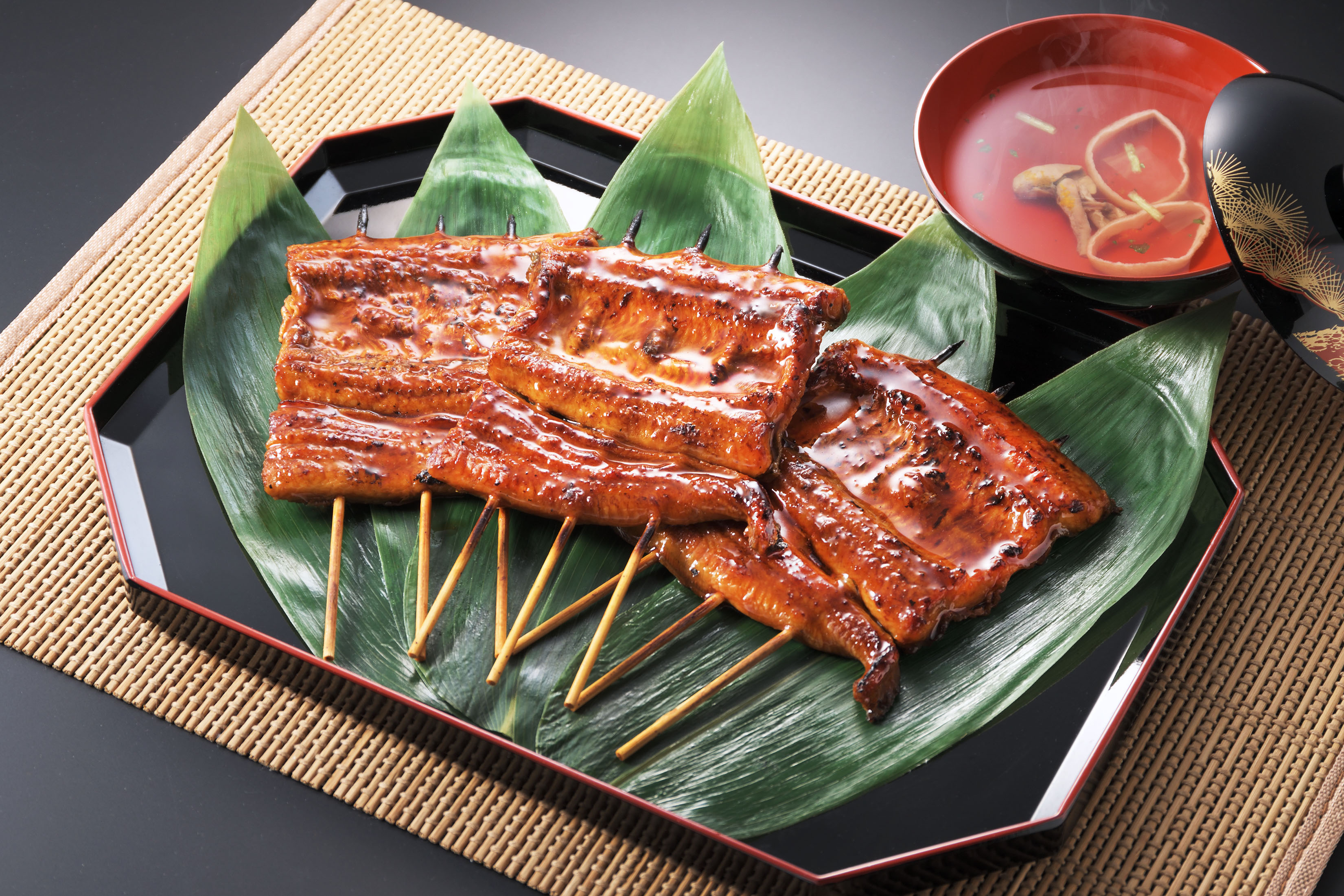 うなぎ蒲焼料亭の味 うなぎ肝吸い付き